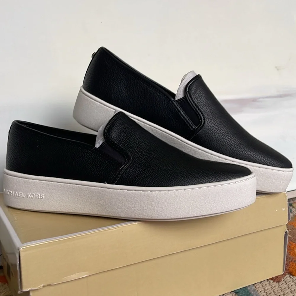 Michael Kors TEDDI SLIP ON TUMBLED FAUX LTHR 49T2TEFP1L Black Platform Sneakers